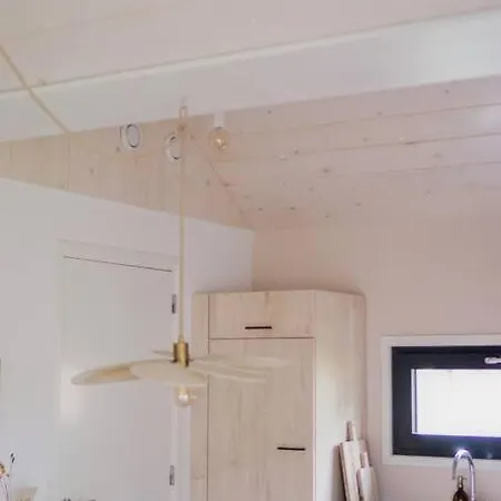 Feriehus Hjort I Tiny House Epe